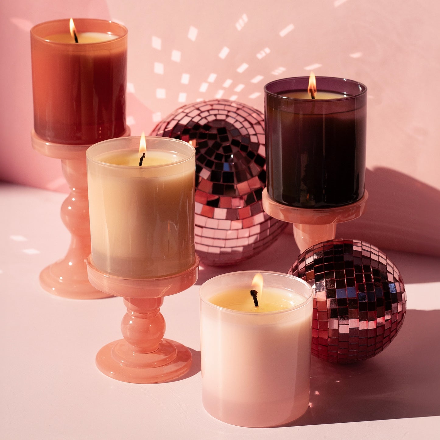 9oz Hue Candle - Bramble (Blackberry + Rosewood)