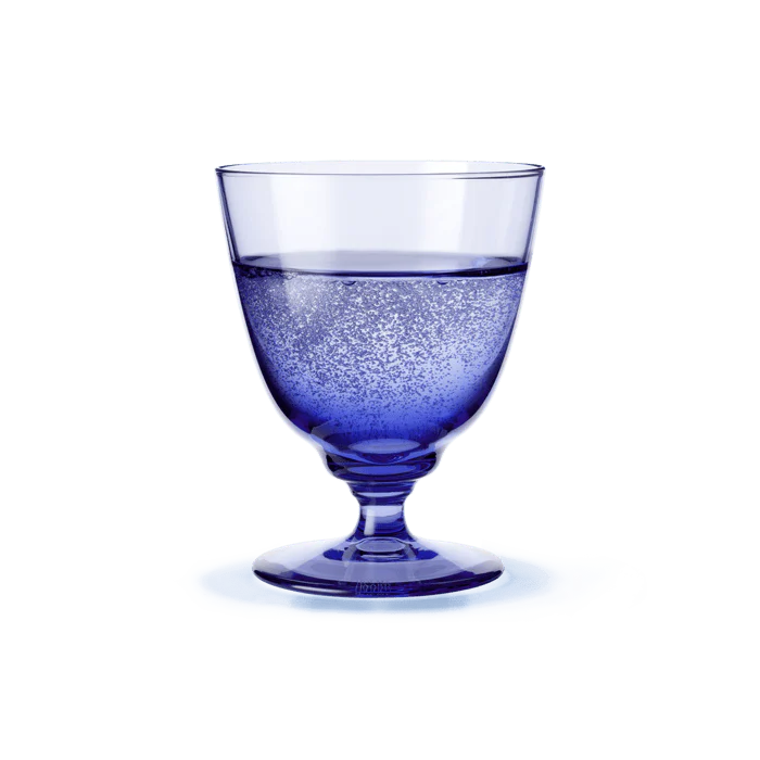 Holmegaard Flow Tumbler on Foot - Dark Blue