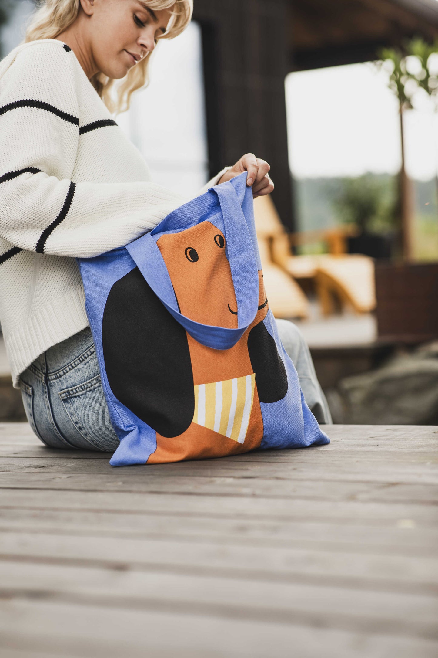 Louie the Dachshund Tote Bag