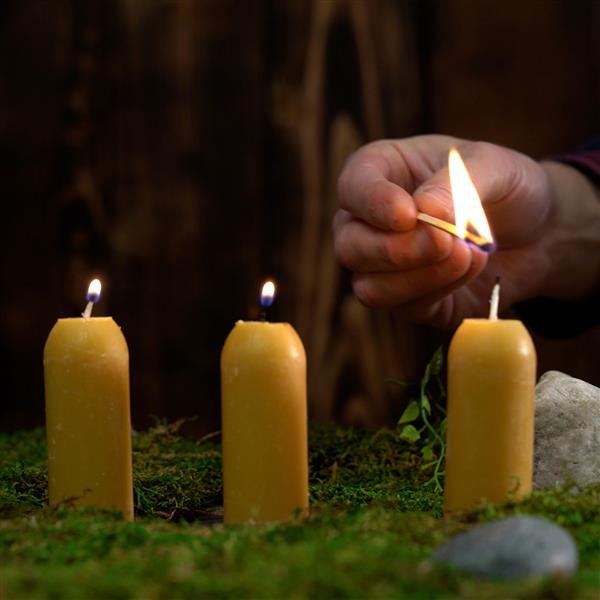 12-Hour Natural Beeswax Candles - 3 Pack