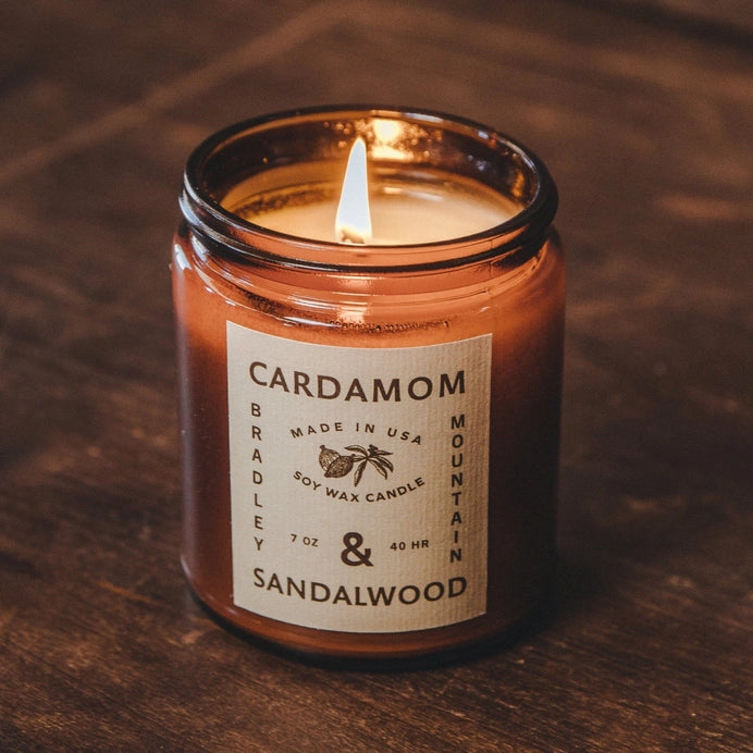 Bradley Mountain - Cardamom & Sandalwood Candle