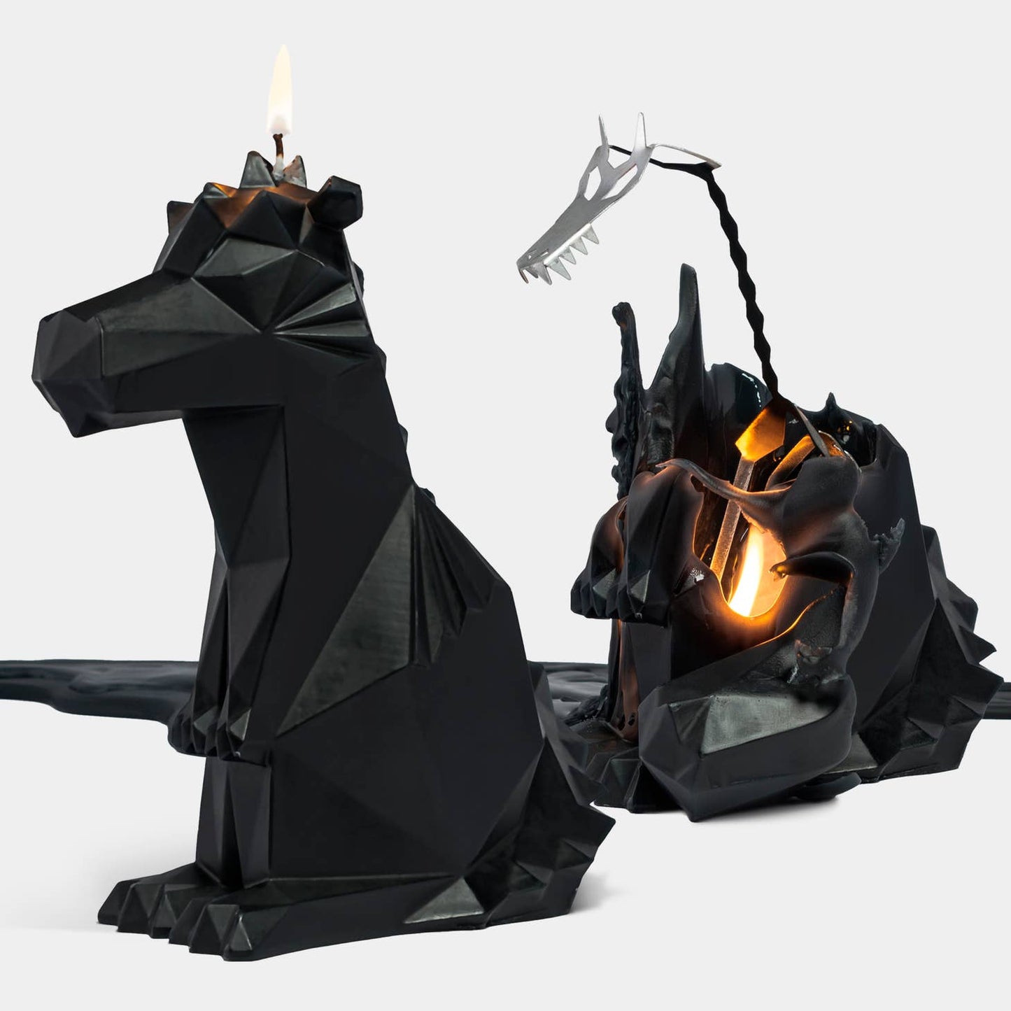 Pyropet Dreki Dragon Skeleton Candle - Black