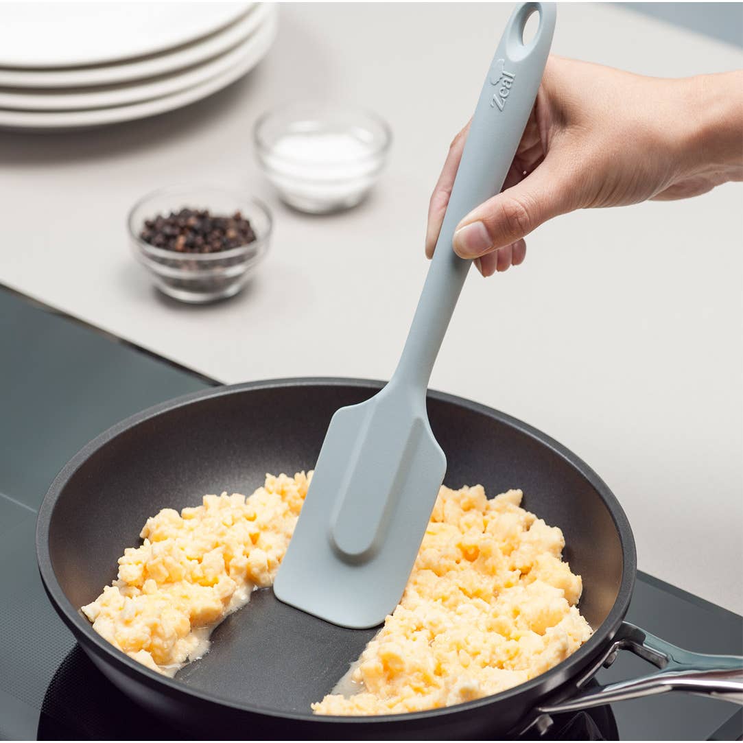 Ergonomic Spatula