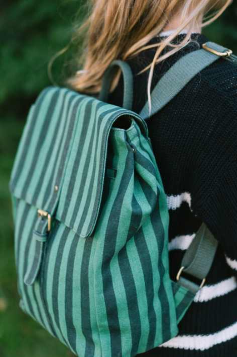 OMOM Organic Backpack - Small Striped Green