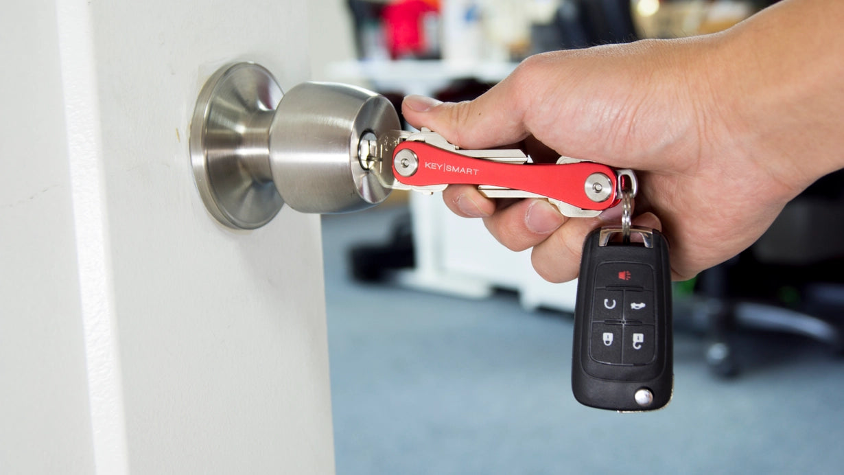 KeySmart Original Key Holder | Aluminum | Holds 8 Keys (Red)