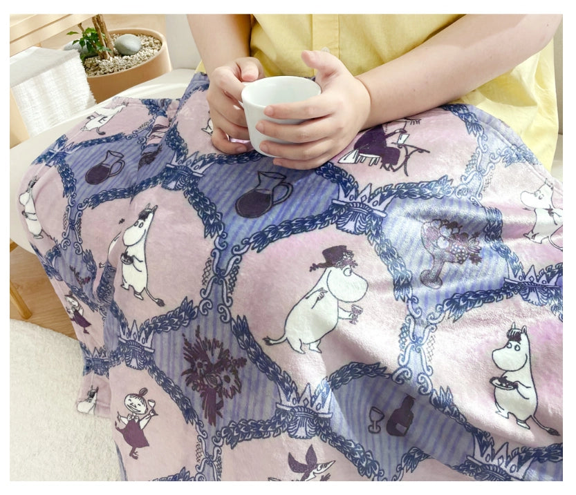 Moomin Pattern Warm Cozy Throw Blanket - Classic