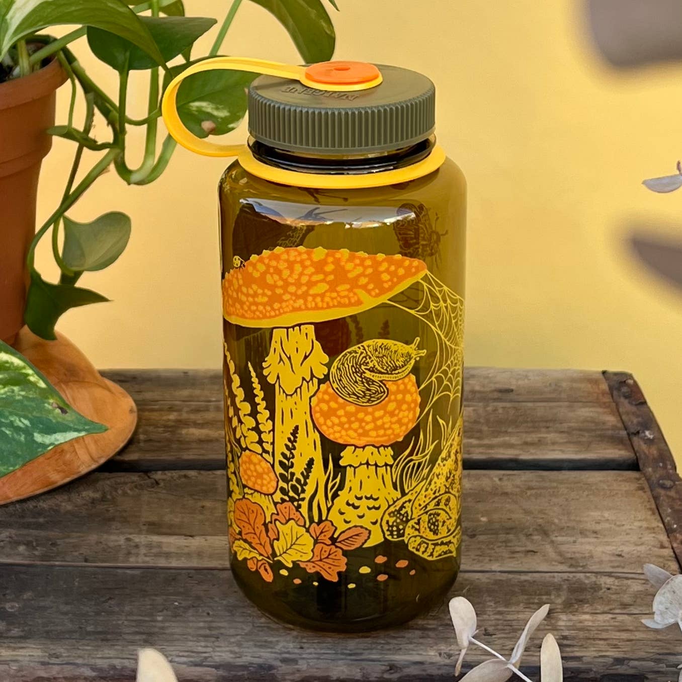 Toad & Mushrooms Nalgene