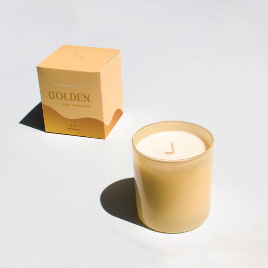 9oz Hue Candle - Golden (Amber + Honeysuckle)