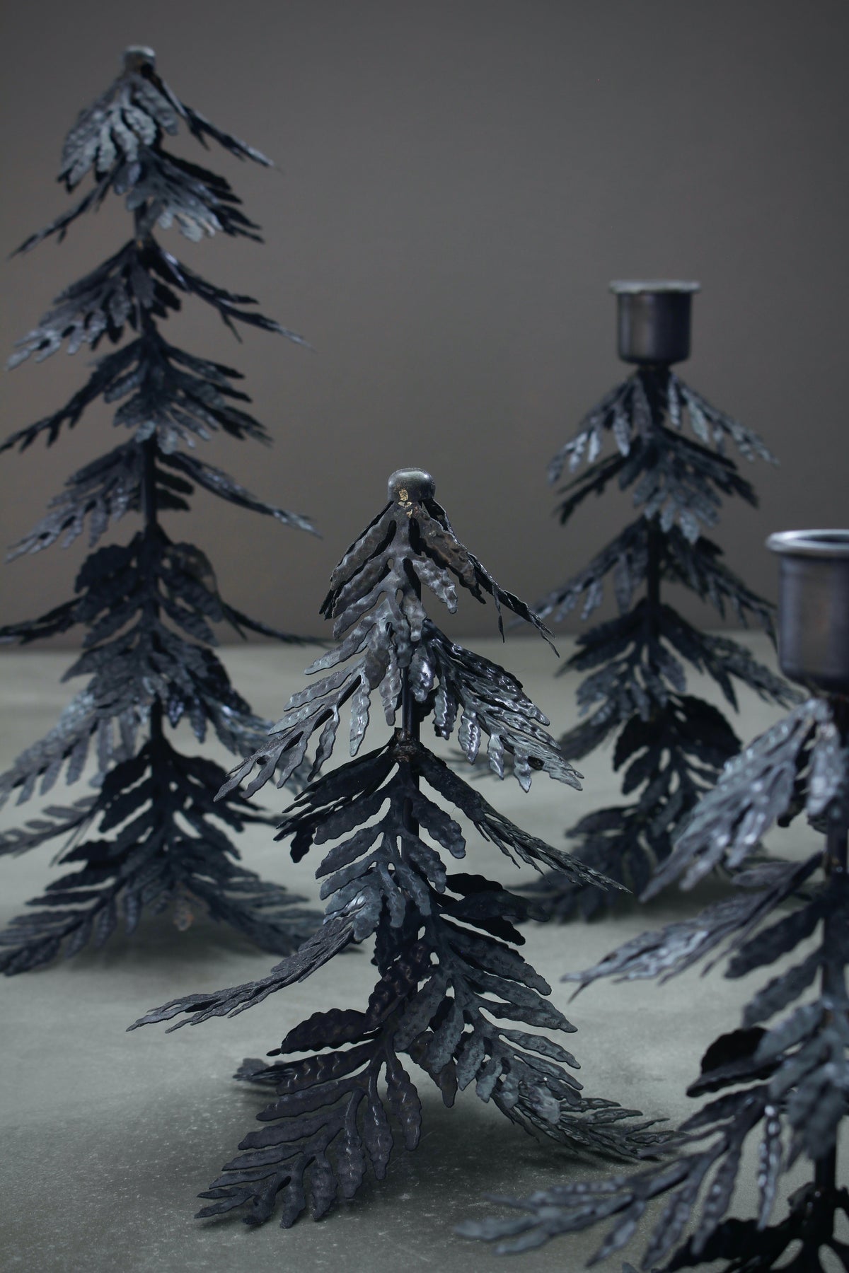 Nostalgia Christmas Tree - Black