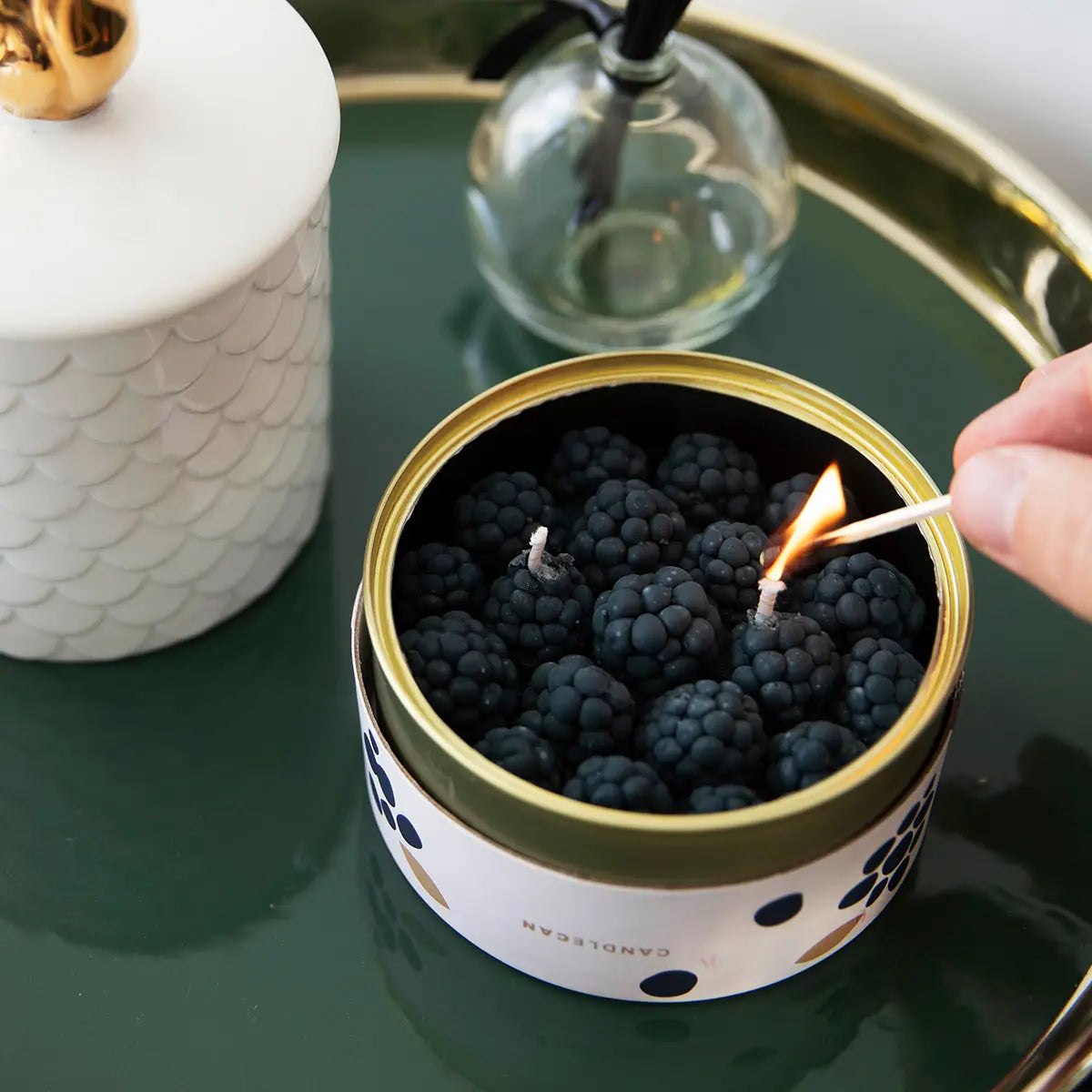 Candlecan Tin Candle - Blackberry (Cinnamon Scented)