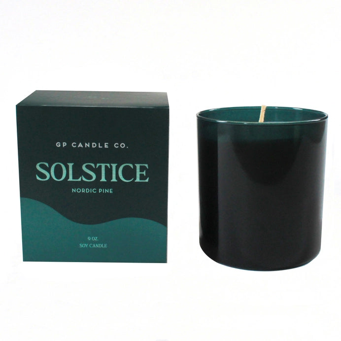 9oz Hue Candle - Solstice (Nordic Pine)